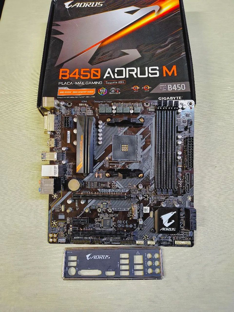 GIGABYTE B450 AORUS M 