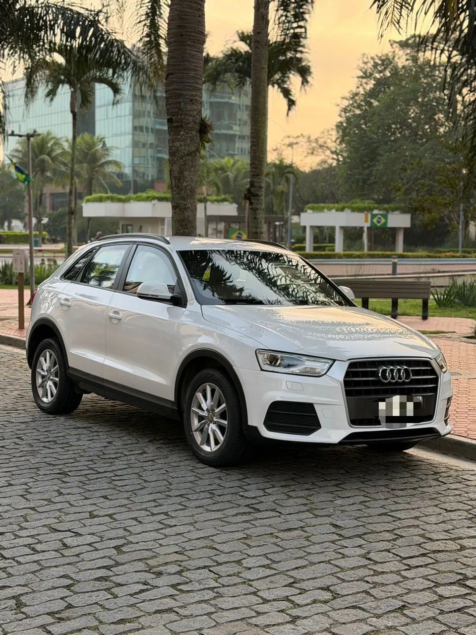 Audi Q3 1.4 TFSI/TFSI Flex S-tronic 5P 2017