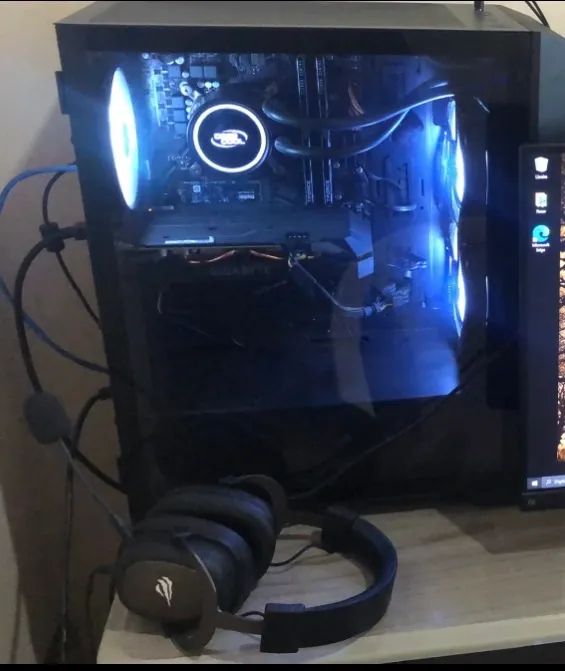 IMPERDÍVEL- PC Gamer em perfeito estado