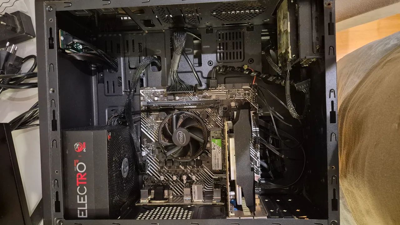 PC GAMER - ACOMPANHA TELA - Foto 4