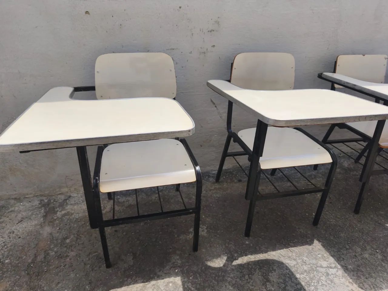 Cadeira escolar prancheta frontal  - Foto 2