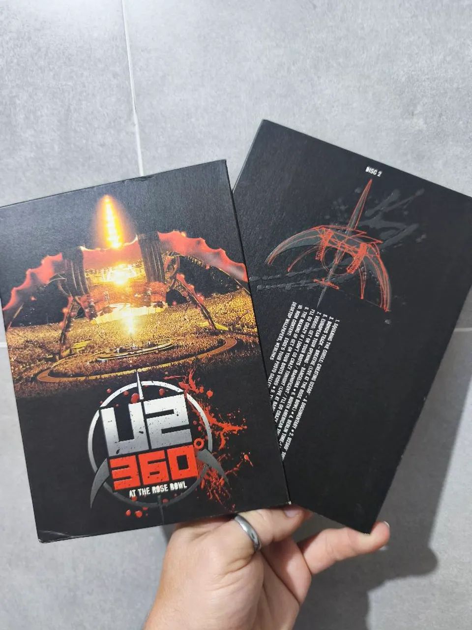Box 2 DVDs U2 360°  At The Rose Bowl - Foto 5