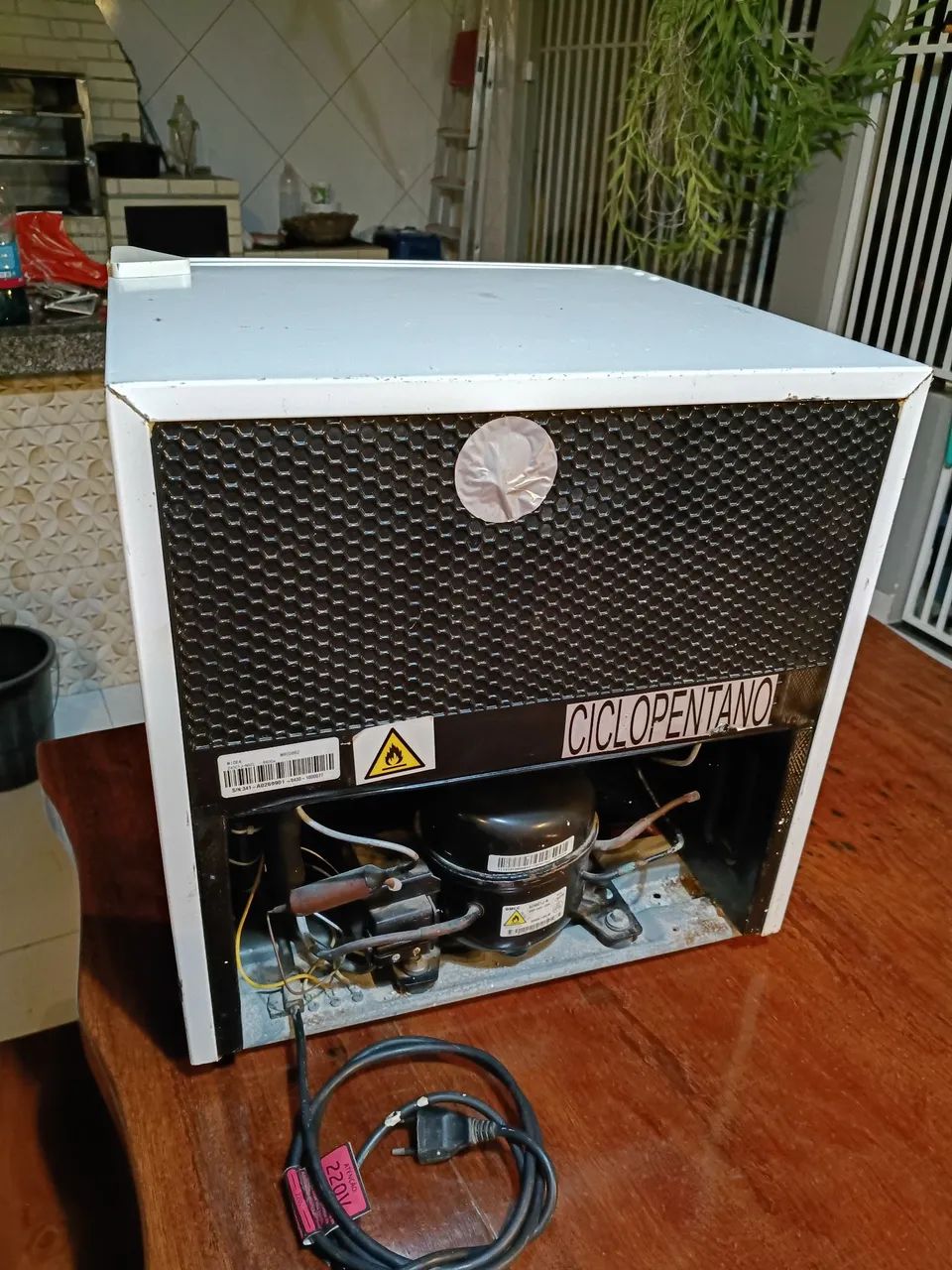 Frigobar 220w - Foto 6