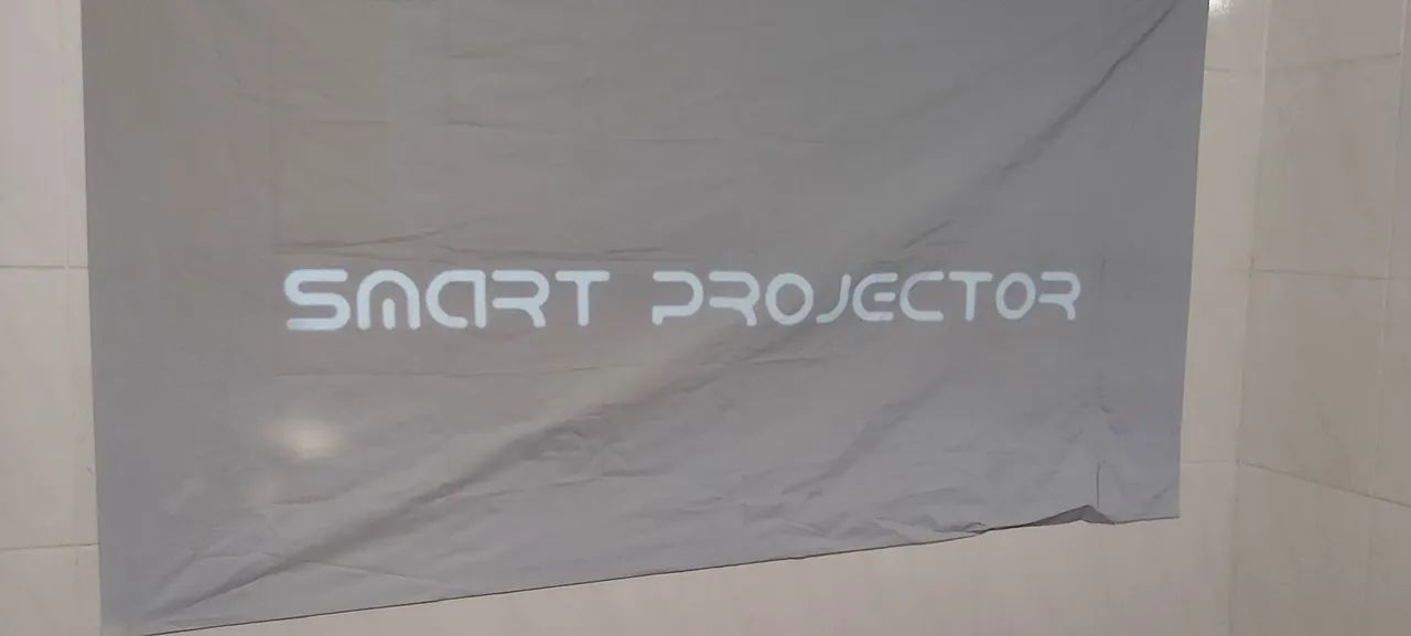 Projetor hy320 + tela de projeção 