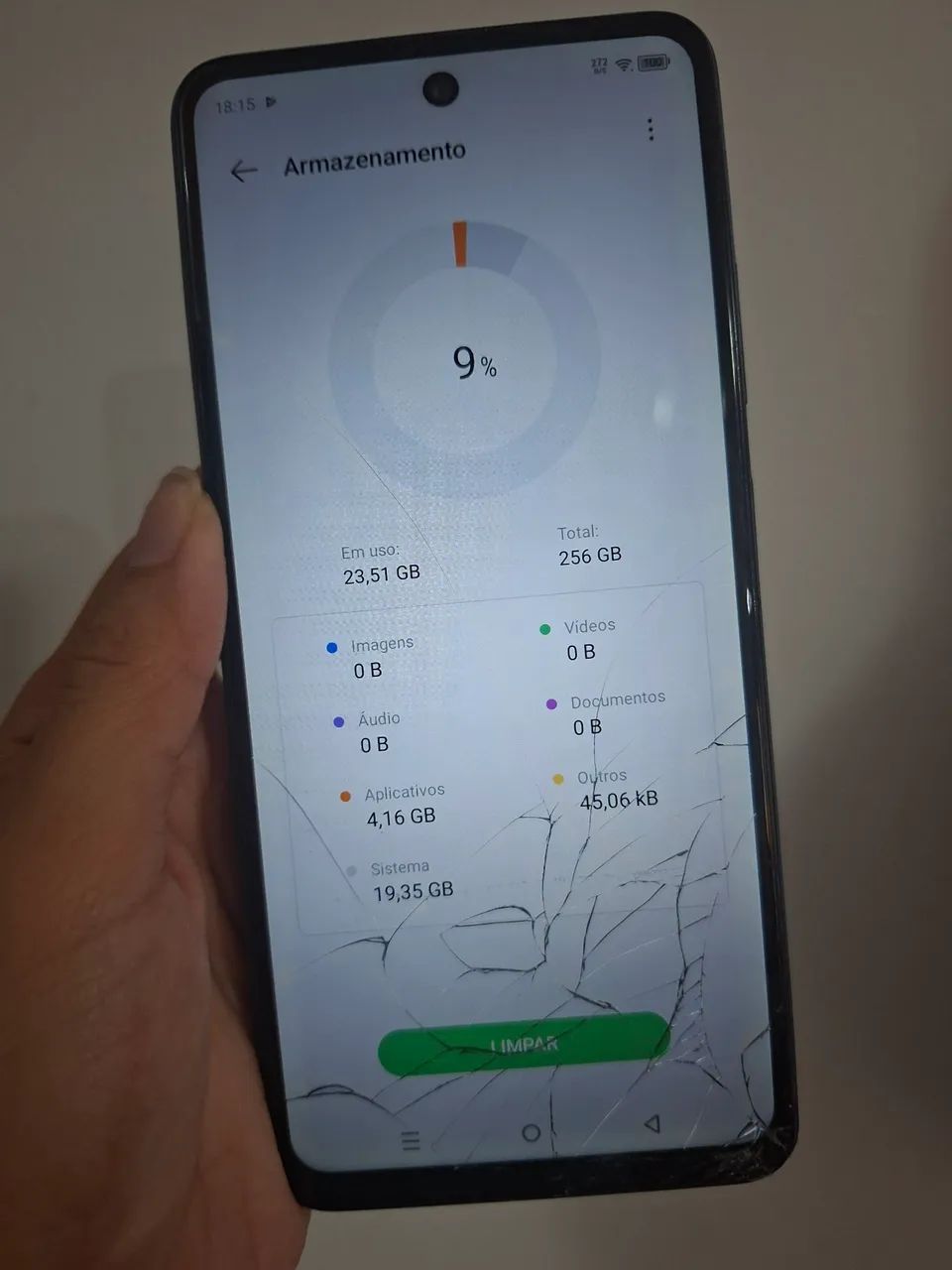 Celular Infinix Smart 8 usado - Foto 3