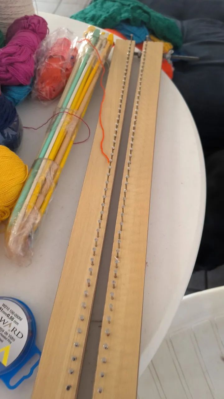 Kit croche (rolos de linha e tear de pregos) - Foto 3