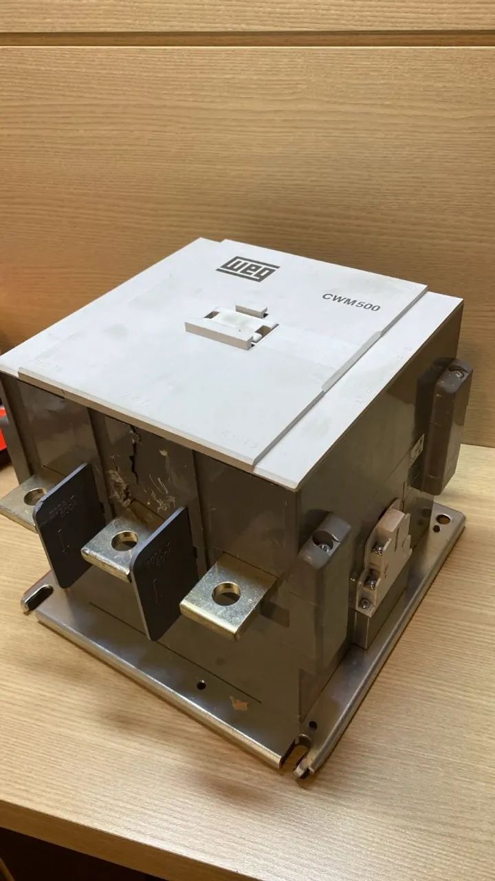 Contator WEG CWM500 - NUNCA USADO - Avaria de Transporte (Peças Novas) - Foto 3