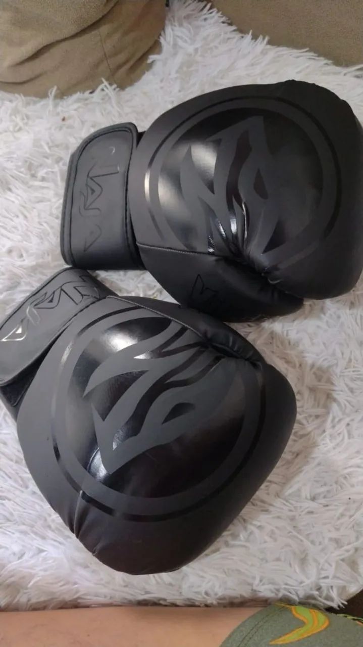 Luva de Box e Muay Thai Naja. Preço a combinar . - Foto 3