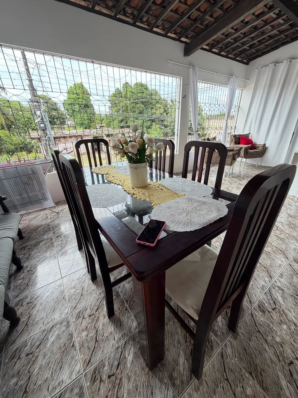 Mesa de 6 cadeiras - Foto 4