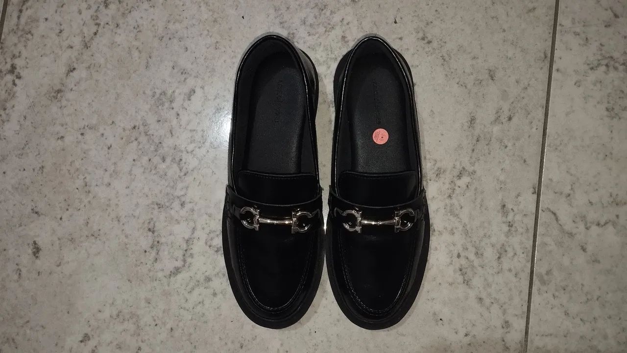 Mocassim preto seminovo - Foto 2