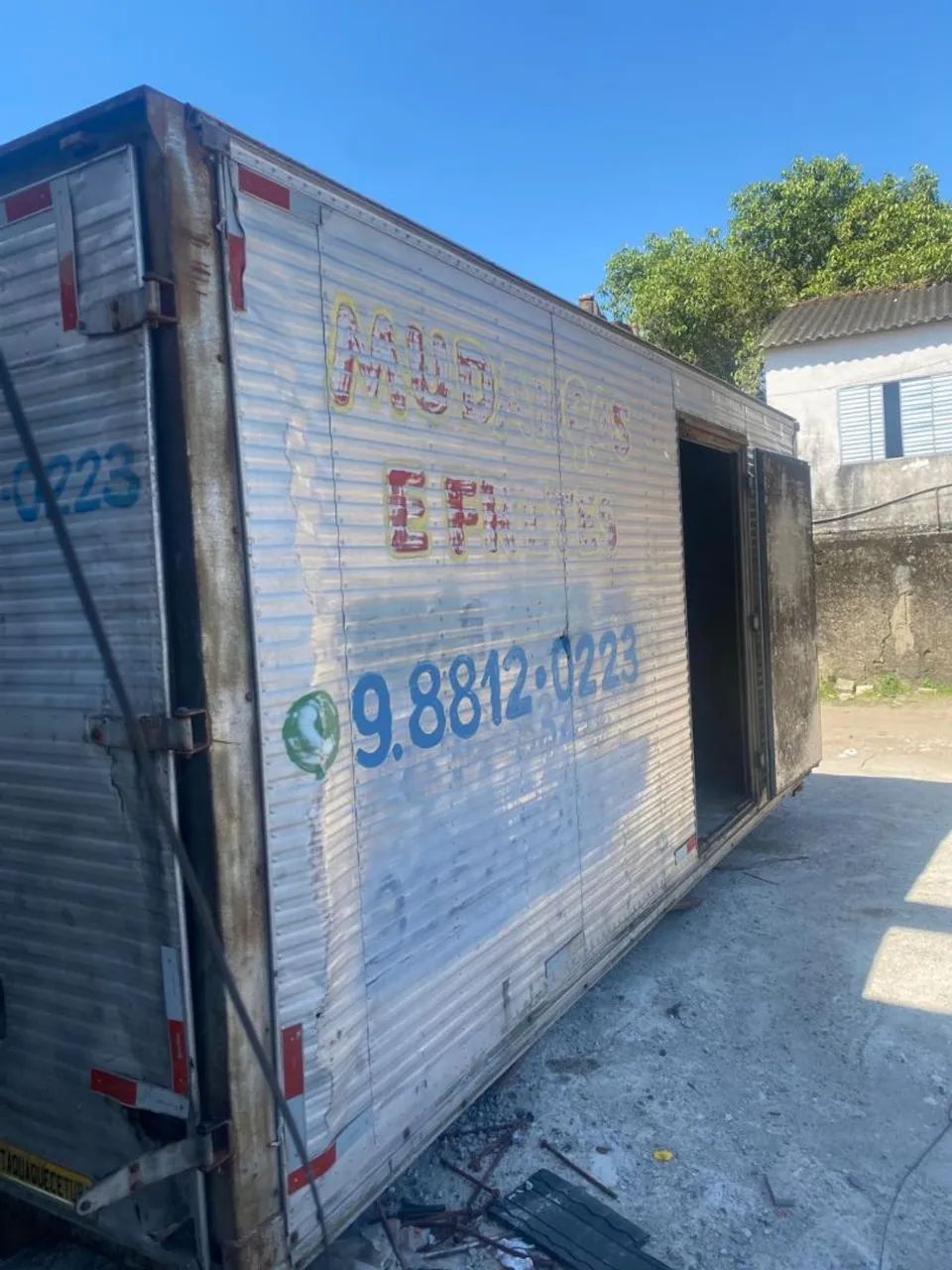 Vendo bau Largura 2,47 Comprimento 5,50 Altura 2,30 - Foto 6