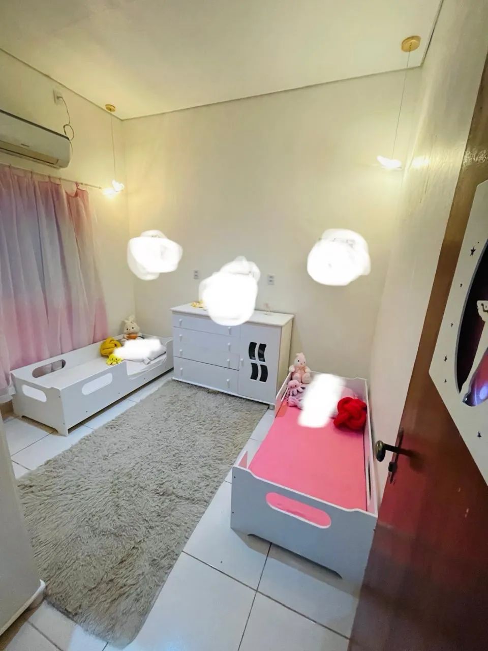 Cama com colchão infantil 
