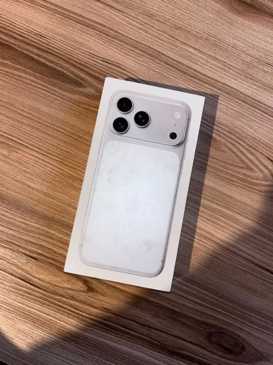 Iphone 17 Pro Max Silver 256GB | Lacrado Novo