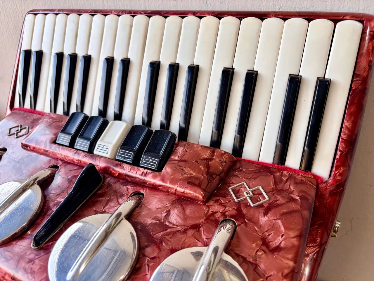 Acordeon Hering 48bx - Foto 3