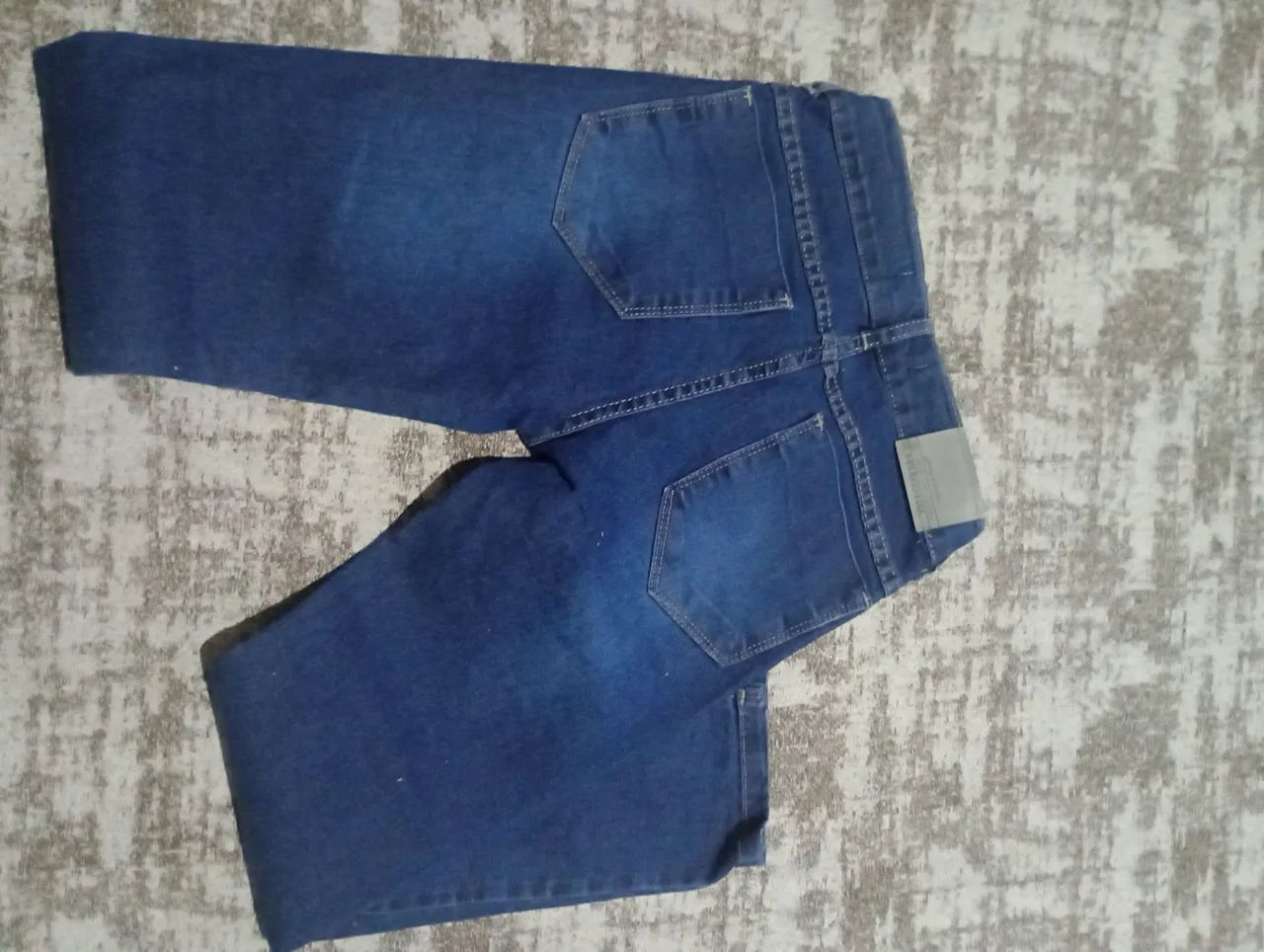 Lote roupas - Foto 4