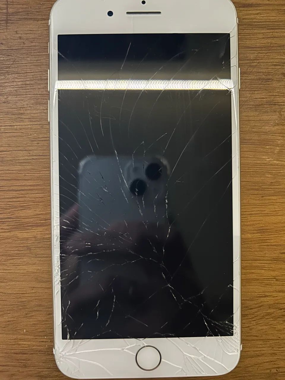 iPhone 7 plus (tela trincada mas funciona TUDO) - Foto 3