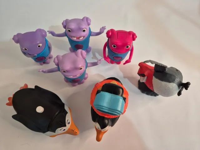 Brinquedo Mc donald - Pinguim, Rio, Monstro - Foto 3