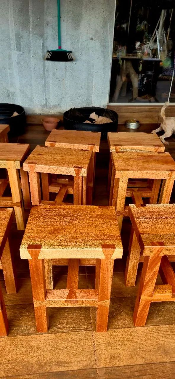 Banqueta em mogno genuíno  - Foto 2
