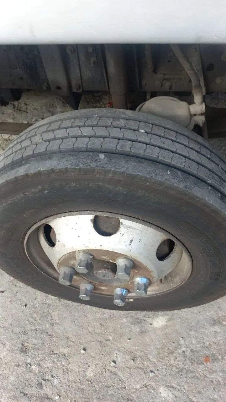 Reboque Ford cargo 712 - Foto 3