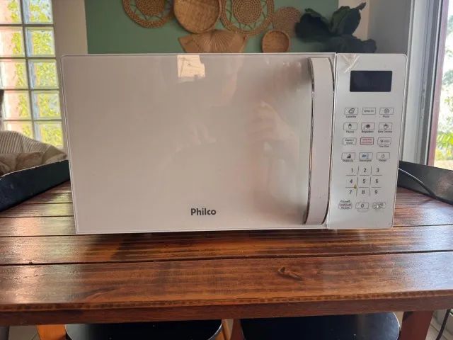 MICRO-ONDAS PHILCO 20L - 127V