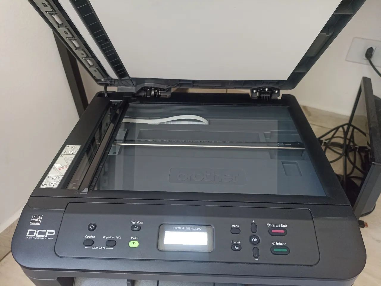 Impressora multifuncional Brother DCP-L2540DW - Foto 2