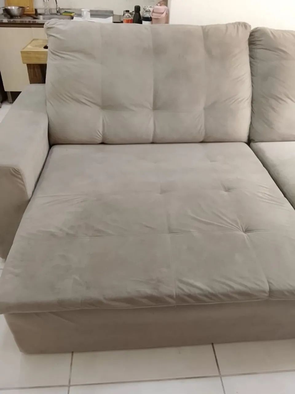 Giant sofa. Seats 664994170144002122