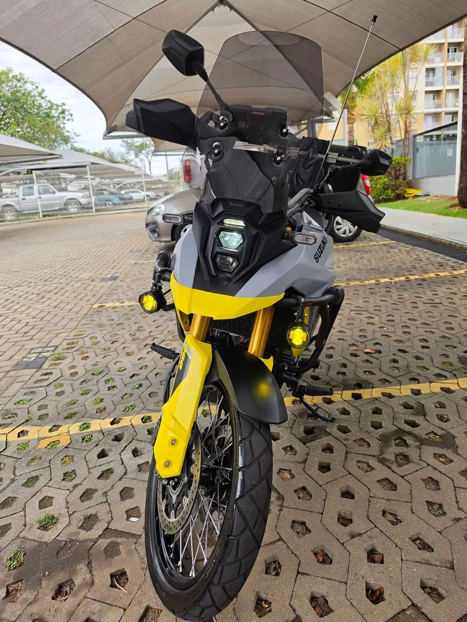 Suzuki V-Strom 800 DE - Foto 2