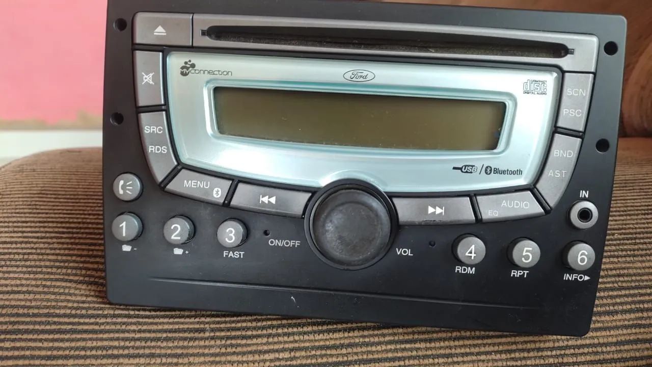 Vendo rádio de carro em perfeito funcionamento