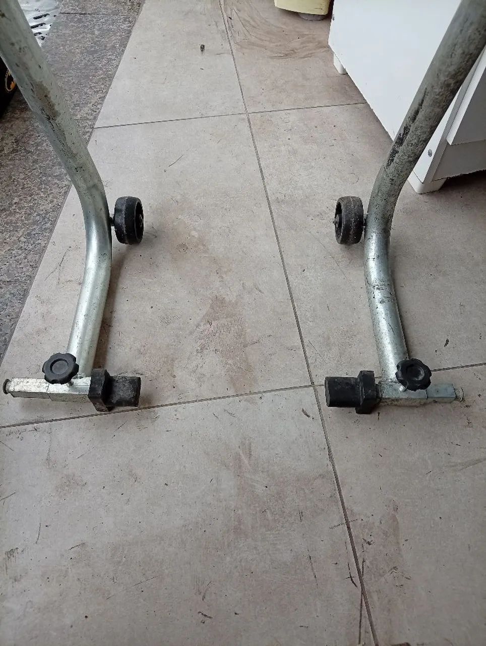 Suporte de elevação moto esportiva 