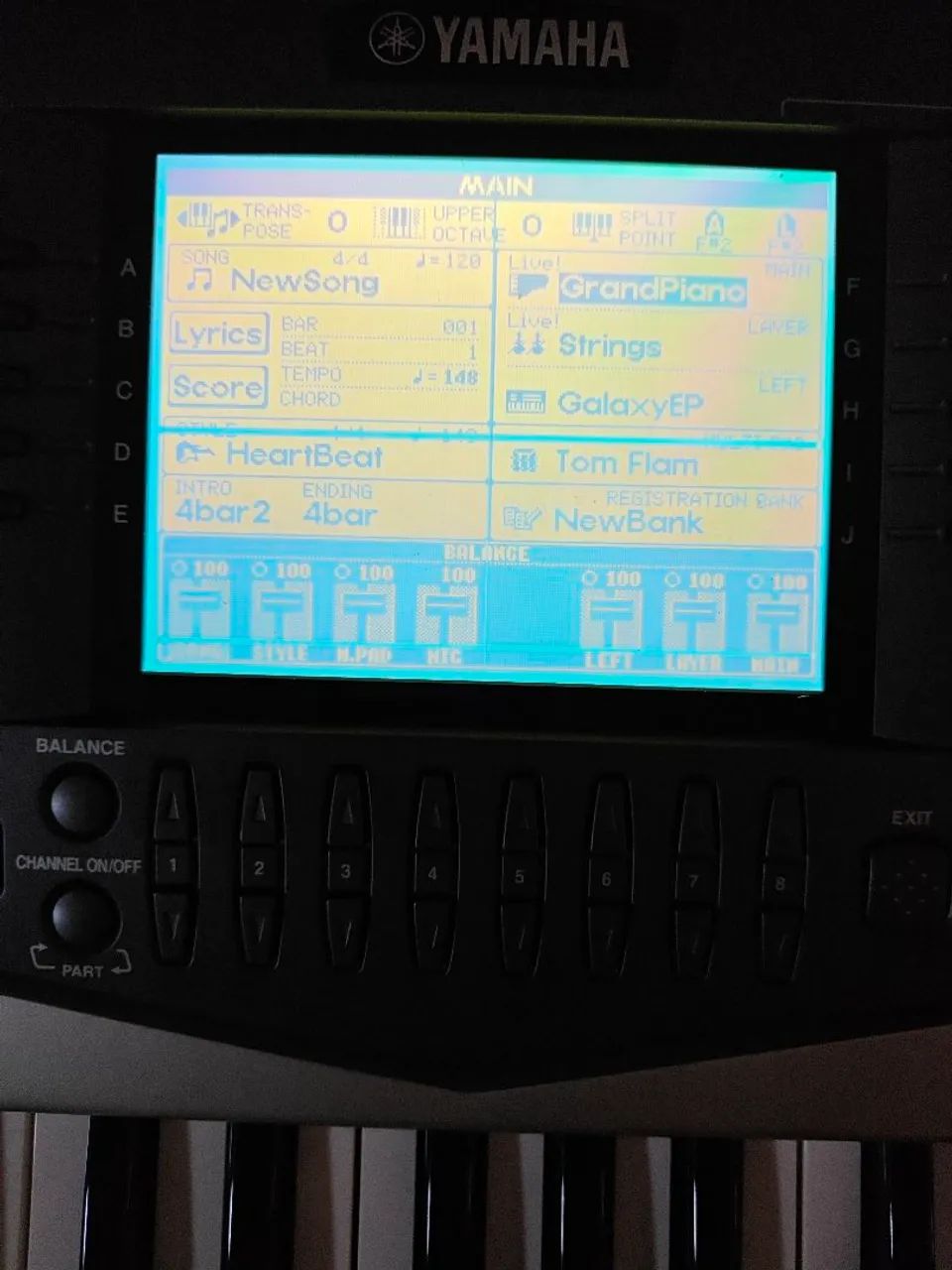 Teclado Yamaha psr 2000 - Foto 2