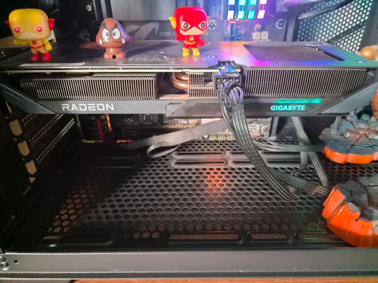 Placa de vídeo 9060 xt - Foto 4