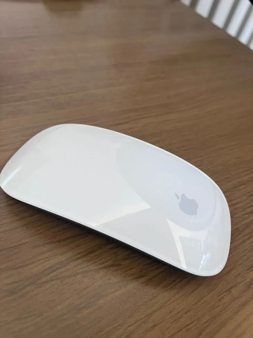 Mouse sem fio Apple Magic 2 - A1657