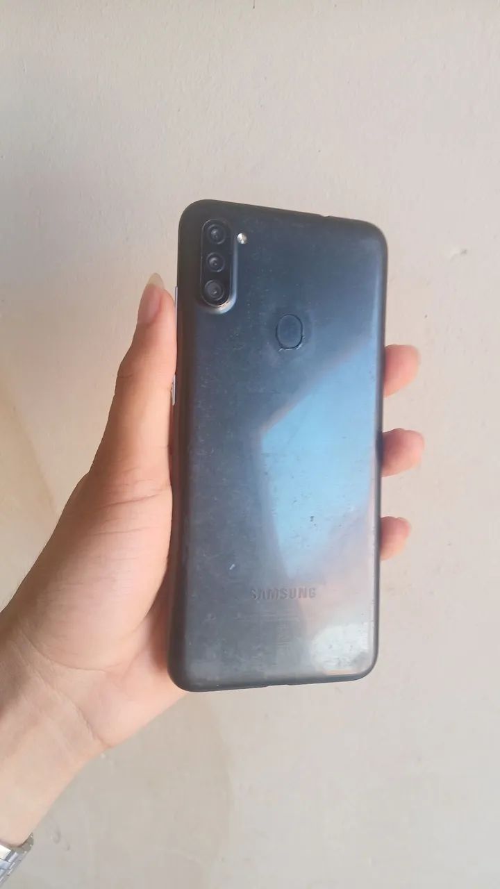 Samsung Galaxy A11 64 gigas - Foto 2
