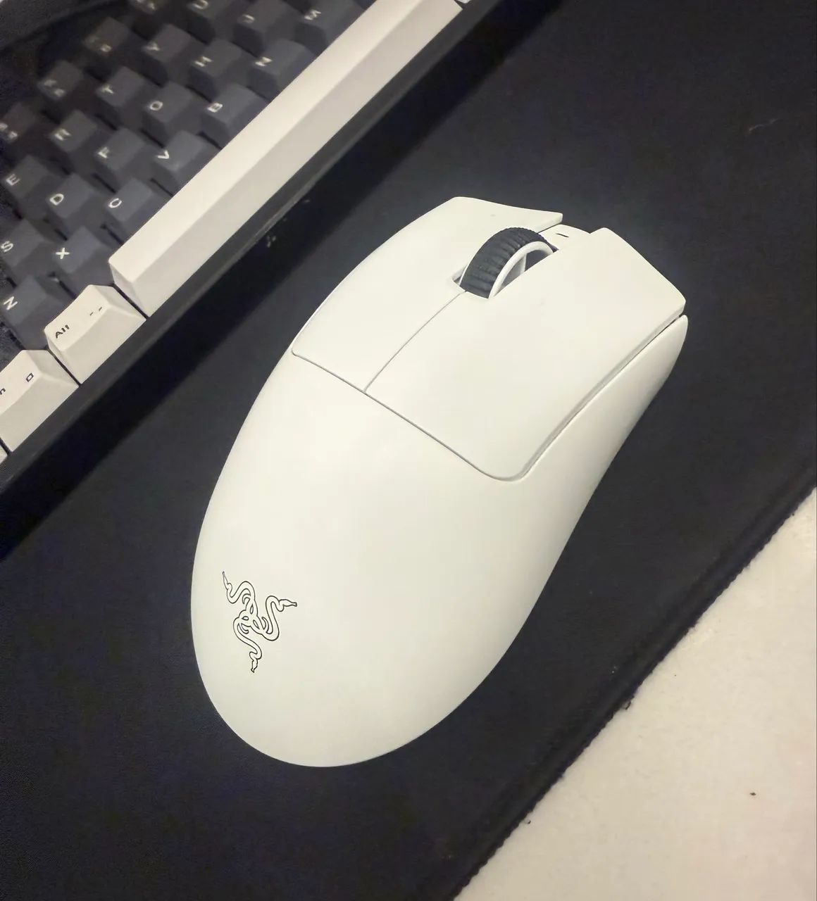 Mouse Razer  DEATHADDER V4 pro - Foto 3