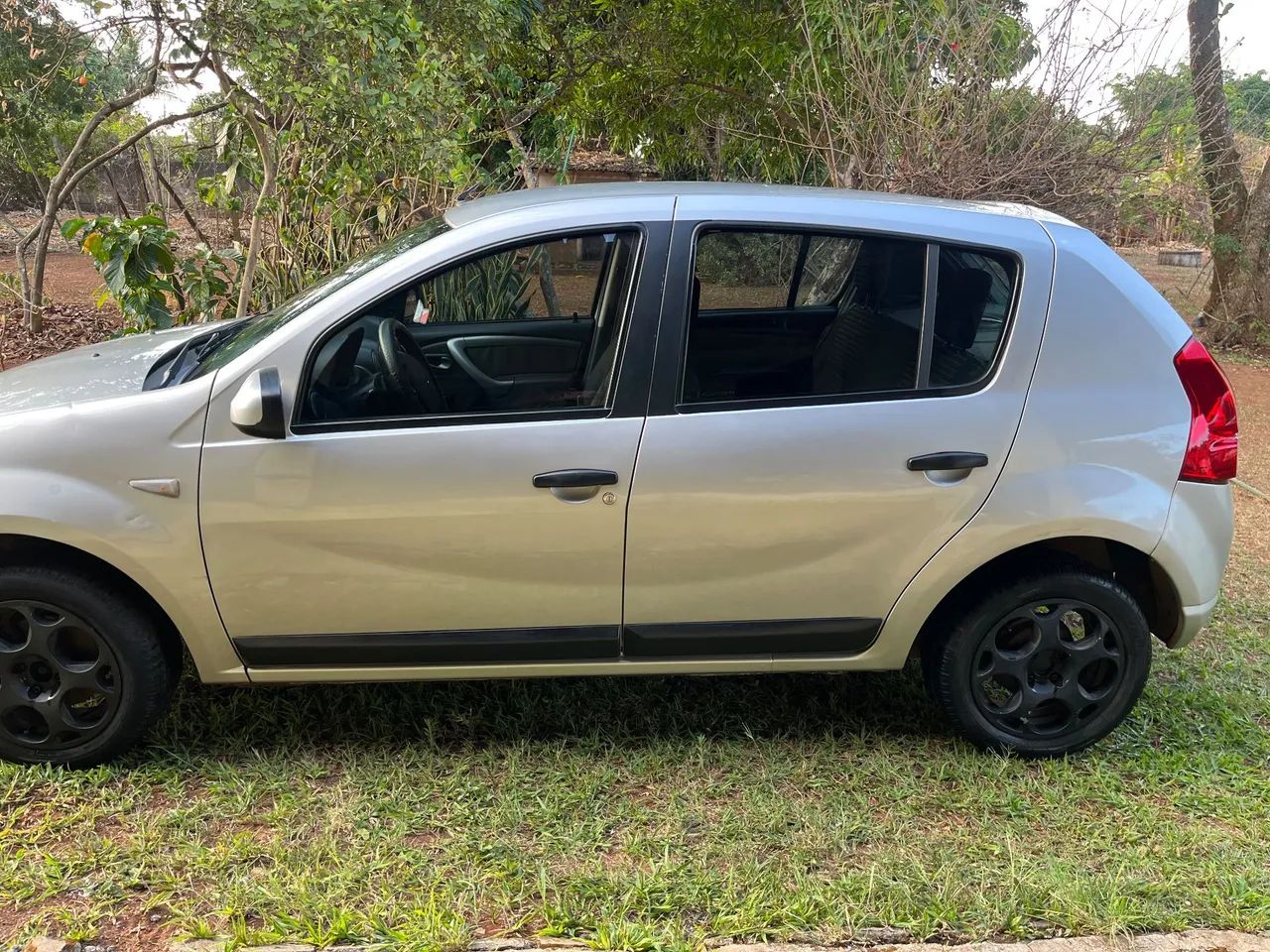 Renault Sandero SANDERO Expression Hi-Flex 1.0 16V 5p 2012