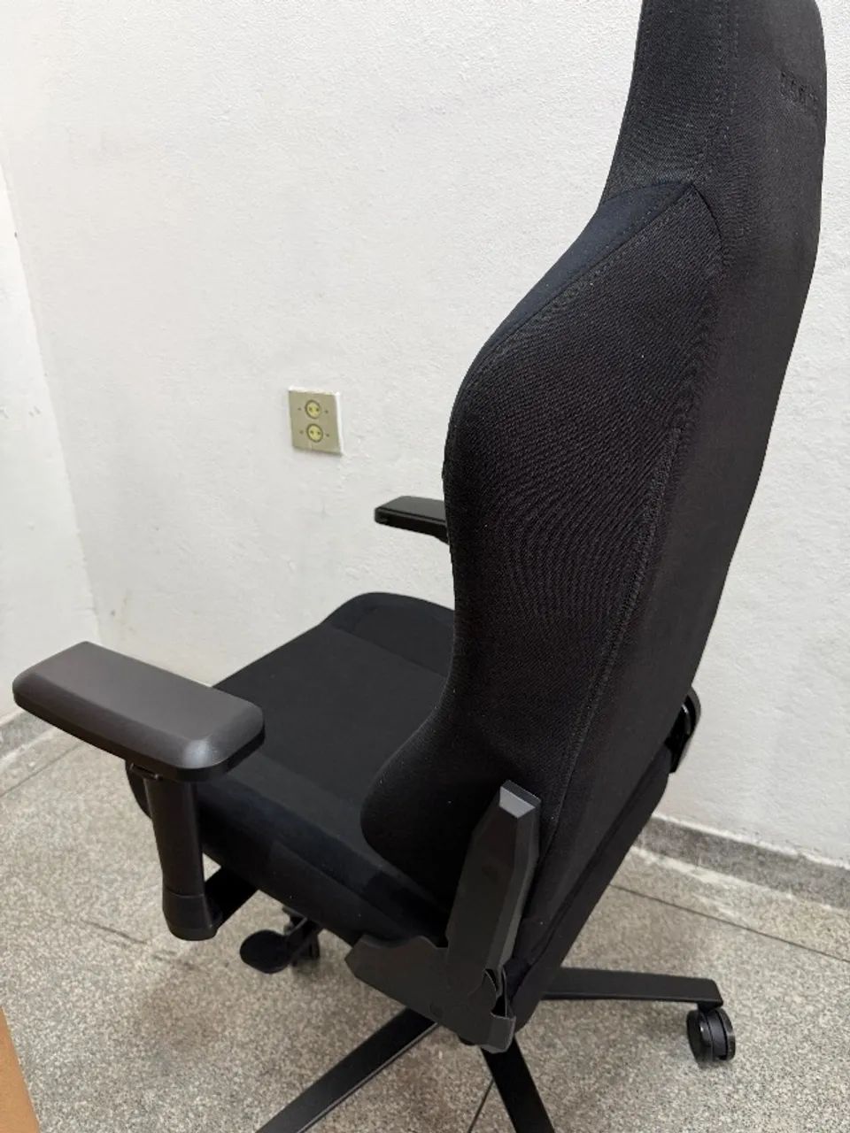 Cadeira Gamer Lunari Preta Elements - Foto 4