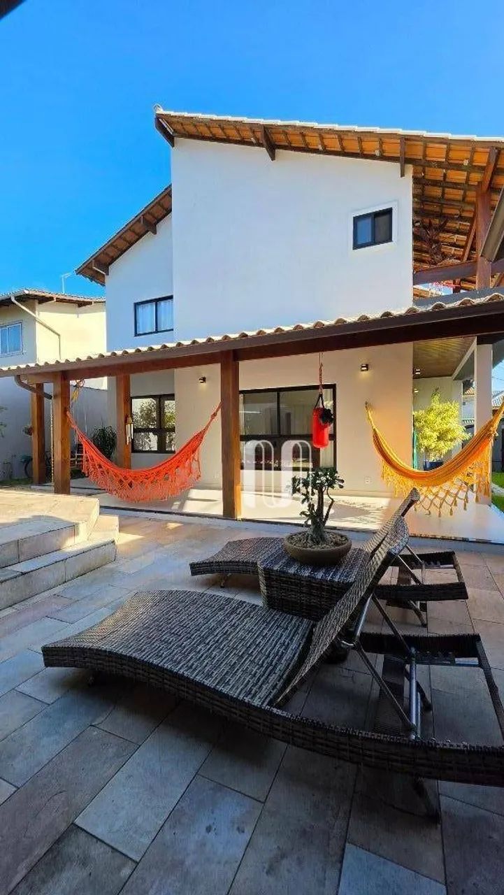 Casa com 5 dormitórios à venda, Cancela Preta com 300m²