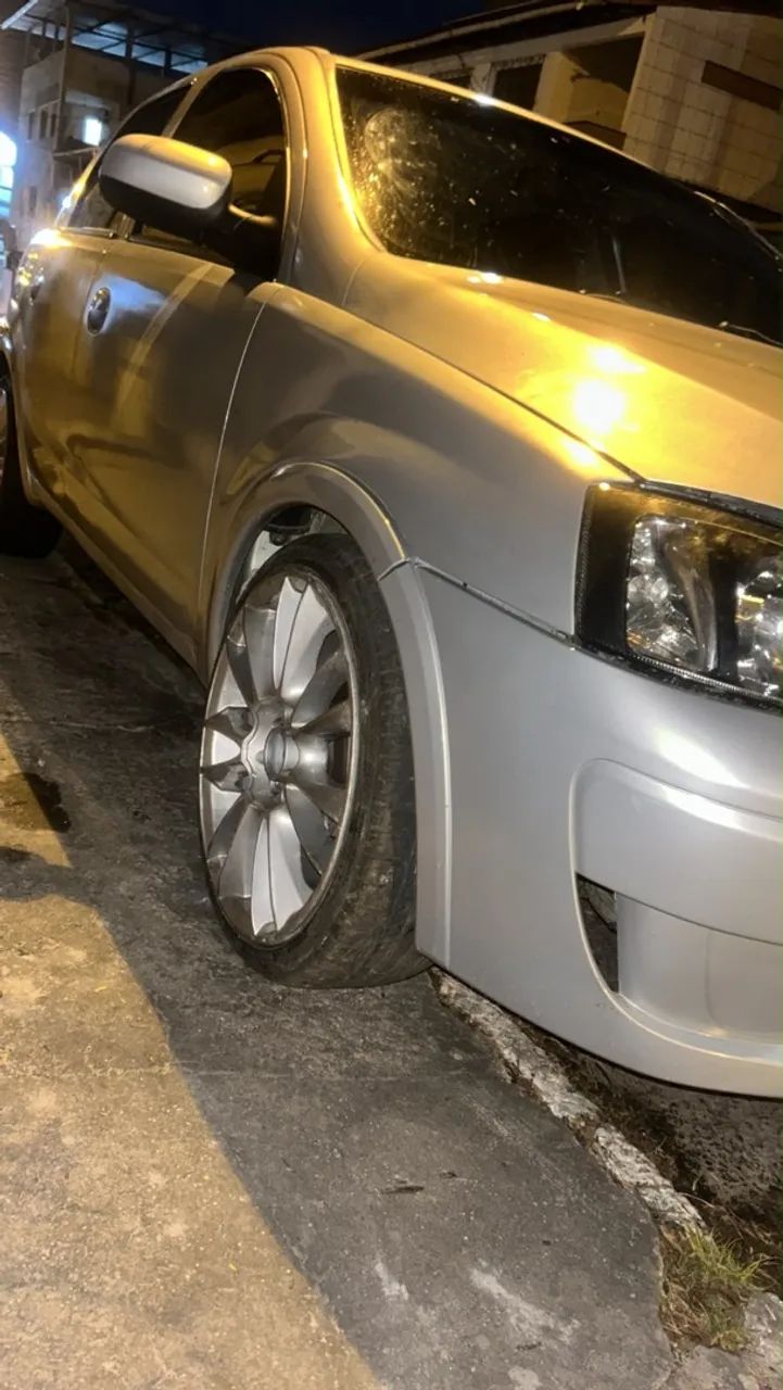 Chevrolet Corsa Sedan 1.0 MPFI 8V 71cv 4P 2003