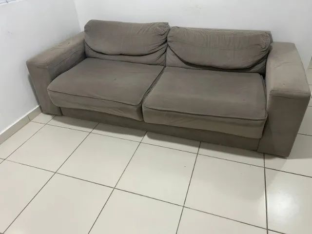 Sofá 3 lugares, grande e confortavel - Foto 2