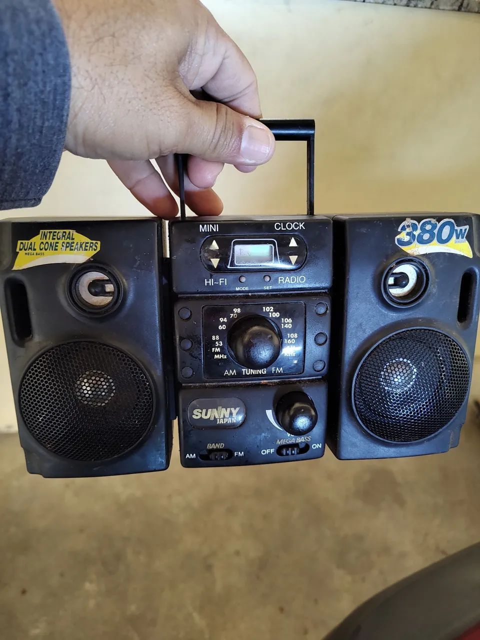 Mini rádio antigo 