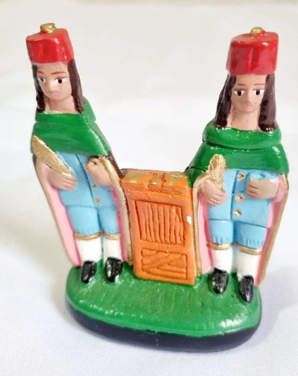 Imagem Cosme e Damião Erê 10cm em Gesso - Foto 2