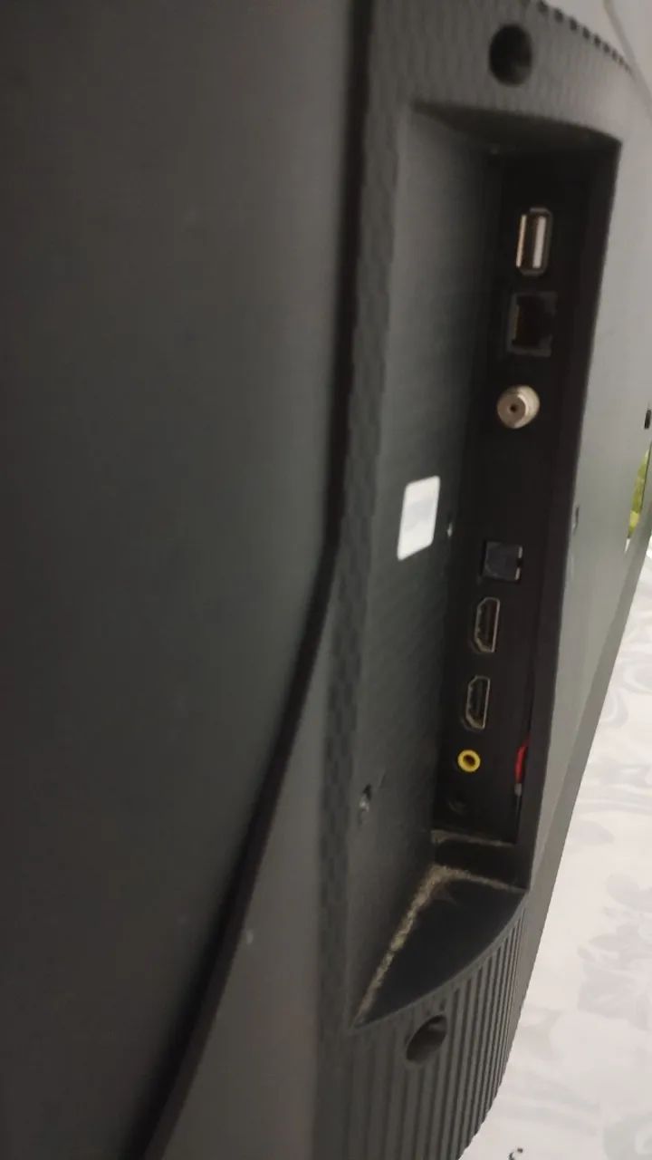 Tv modelo 43 polegadas SEMP TCL 43S5300 a venda para retirada das PEÇAS dela. - Foto 3