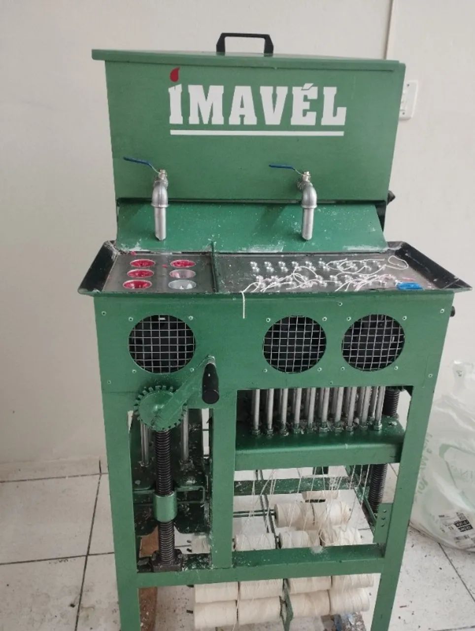 Máquina de velas Imavel 2 em 1 perfeito estado 