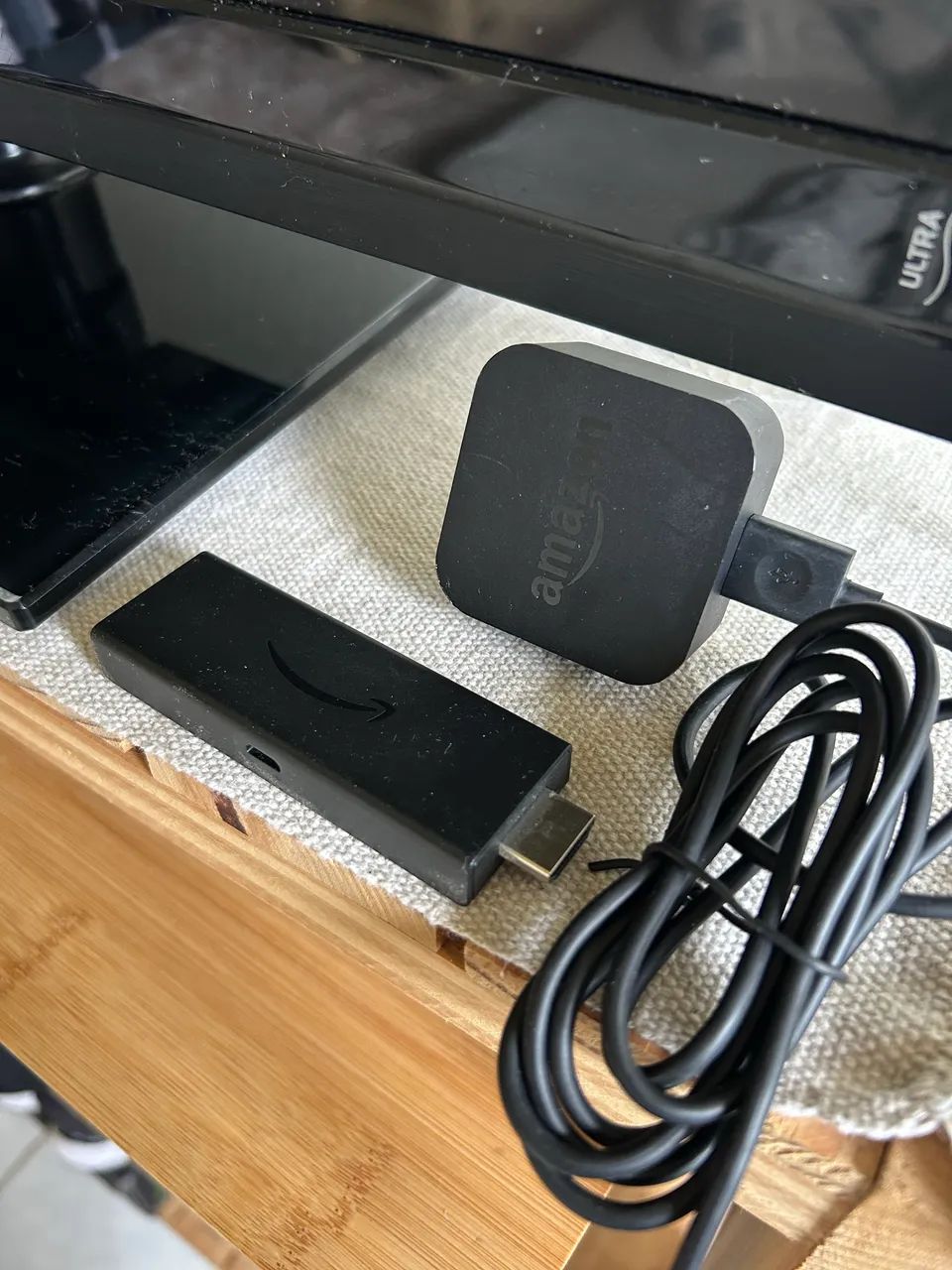 TV 32 Polegadas + Amazon Fire TV Stick - Foto 3