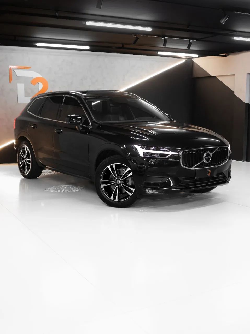 Volvo Xc XC 60 T-5 MOMENTUM 2.0 245cv FWD 5p 2019
