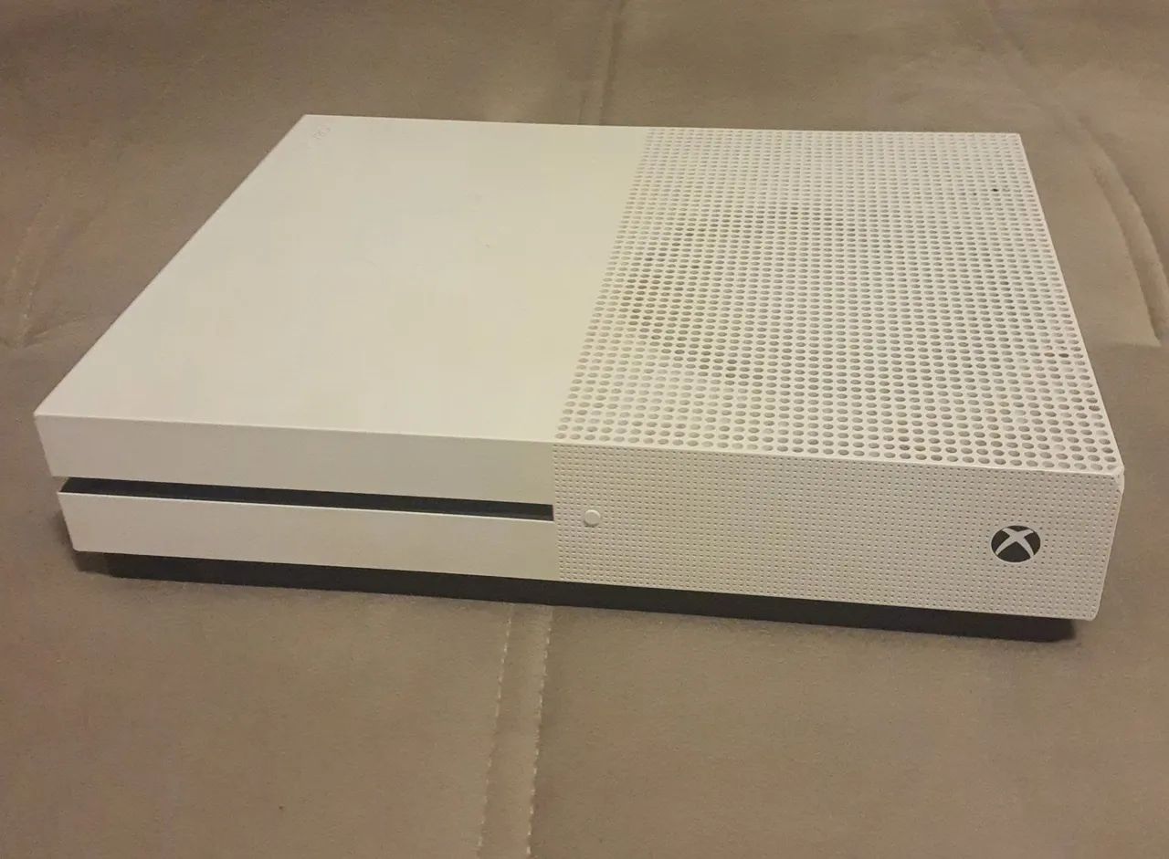 Xbox one S  1TB  - Foto 2