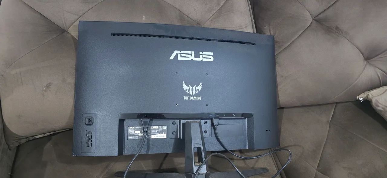 Monitor Asus Curvo TUF Gaming 32'pl - Foto 3