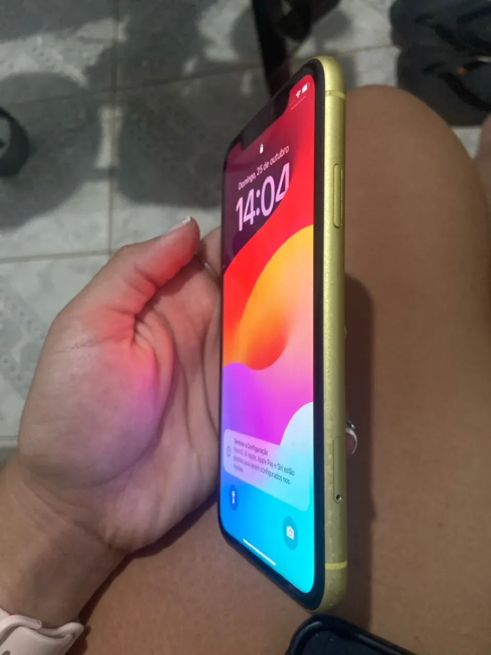 iPhone 11 64gb amarelo - Foto 2
