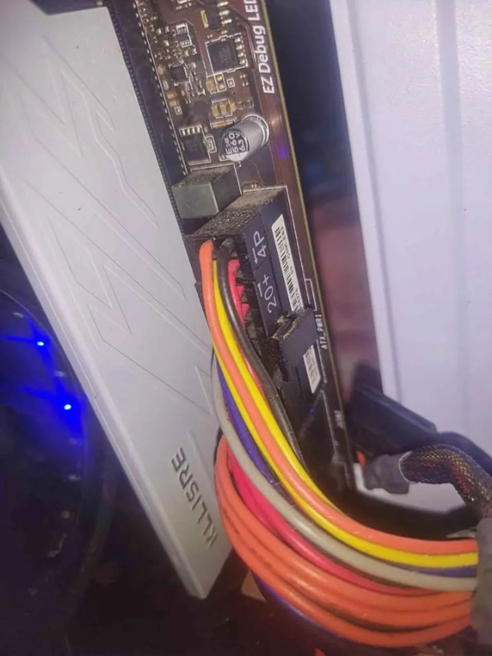 MEMORIA RAM 16 GB DDR4  kllisre