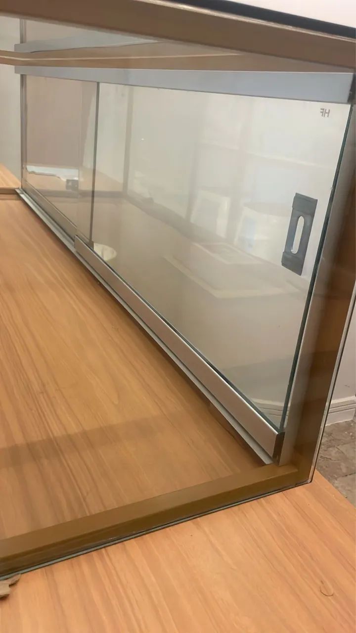 Vitrine expositora em vidro  - Foto 3